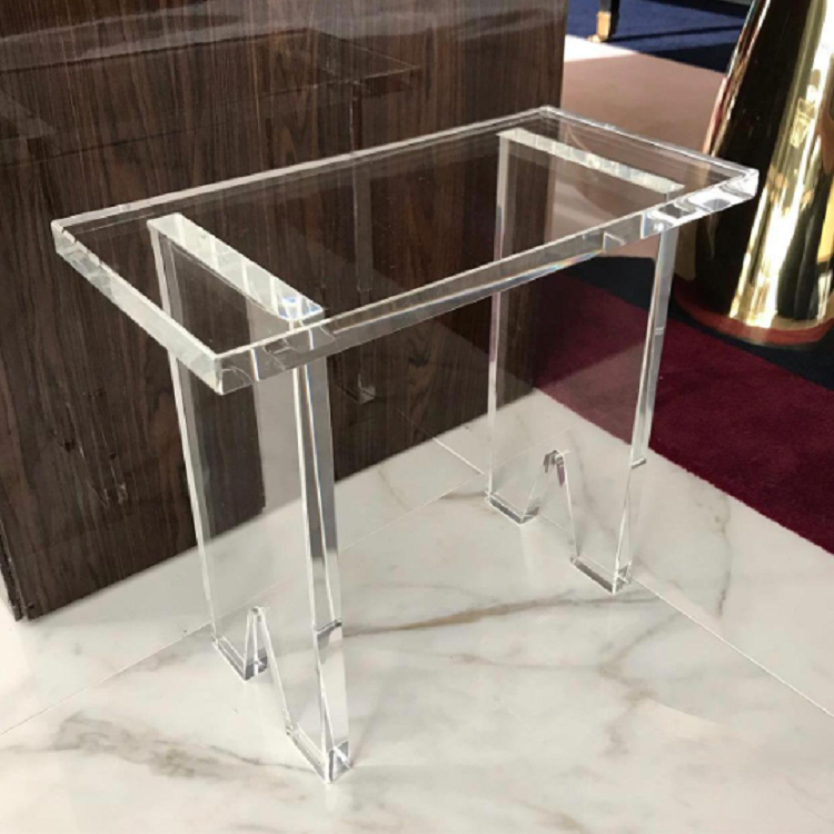 LUCITE COFFEE TABLE - bynuraybirtane