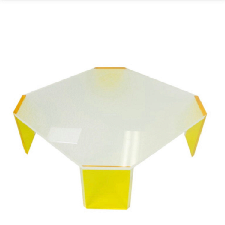 FROZEN LUCITE COFFEE TABLE - bynuraybirtane