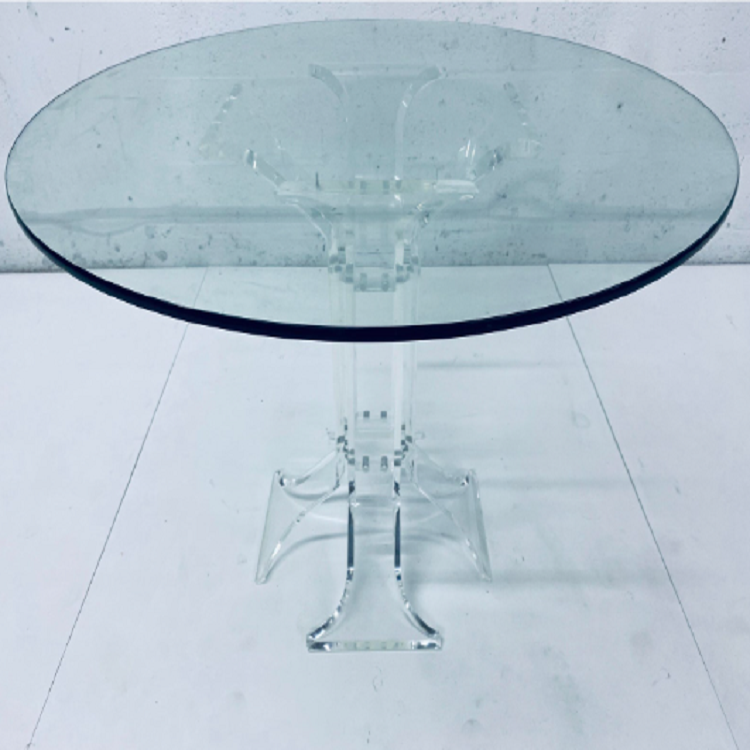 CLEAR LUCITE ROUND TABLE - bynuraybirtane