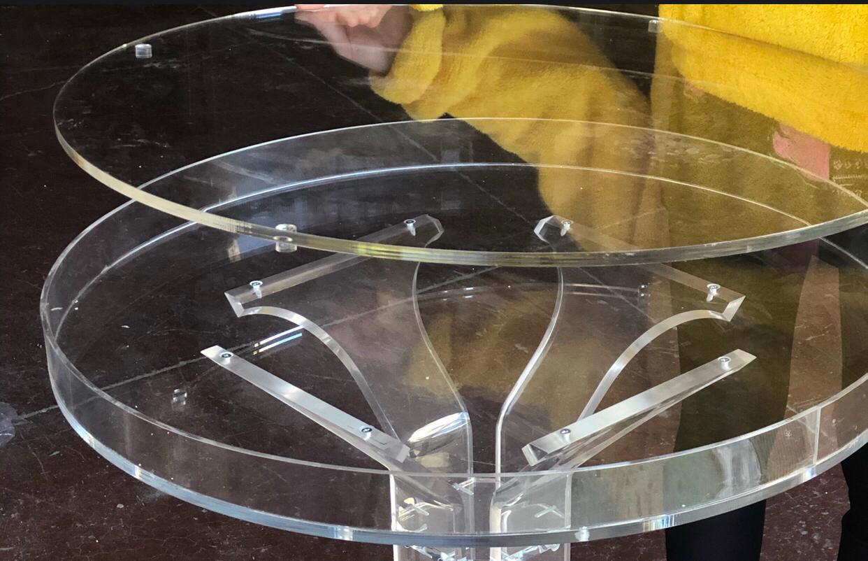 Acrylic Oval Box Top Of Table (with lid)