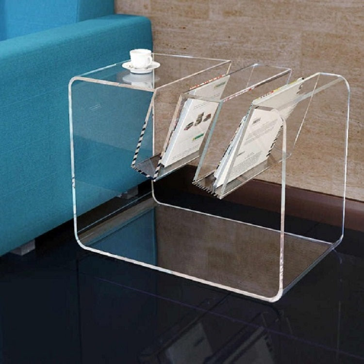 CLEAR LUCITE MAGAZINE COFFEE TABLE