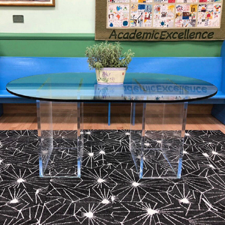 OVAL LUCITE DINING TABLE - bynuraybirtane
