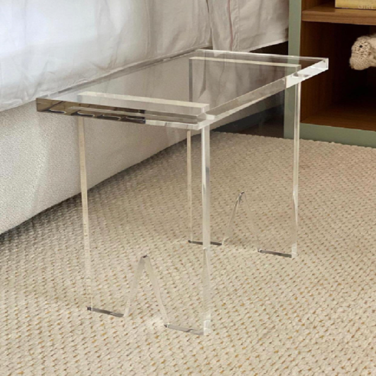 LUCITE COFFEE TABLE - bynuraybirtane