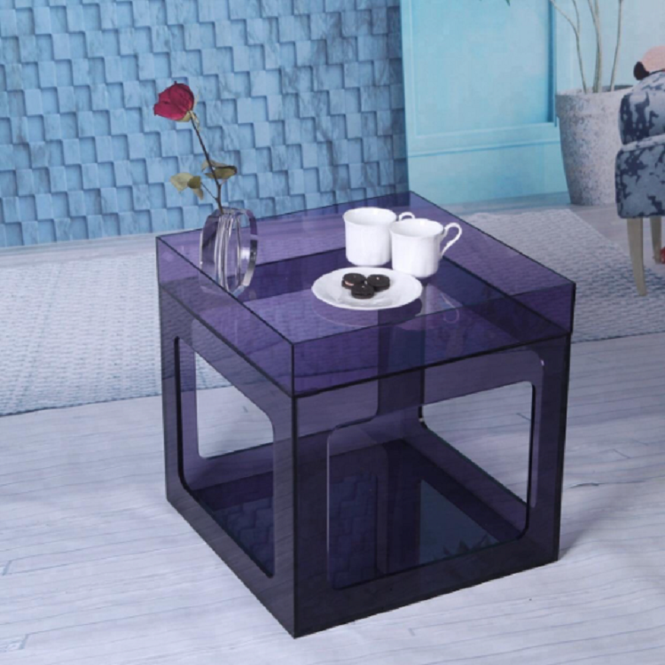 VIOLET LUCITE COFFEE TABLE