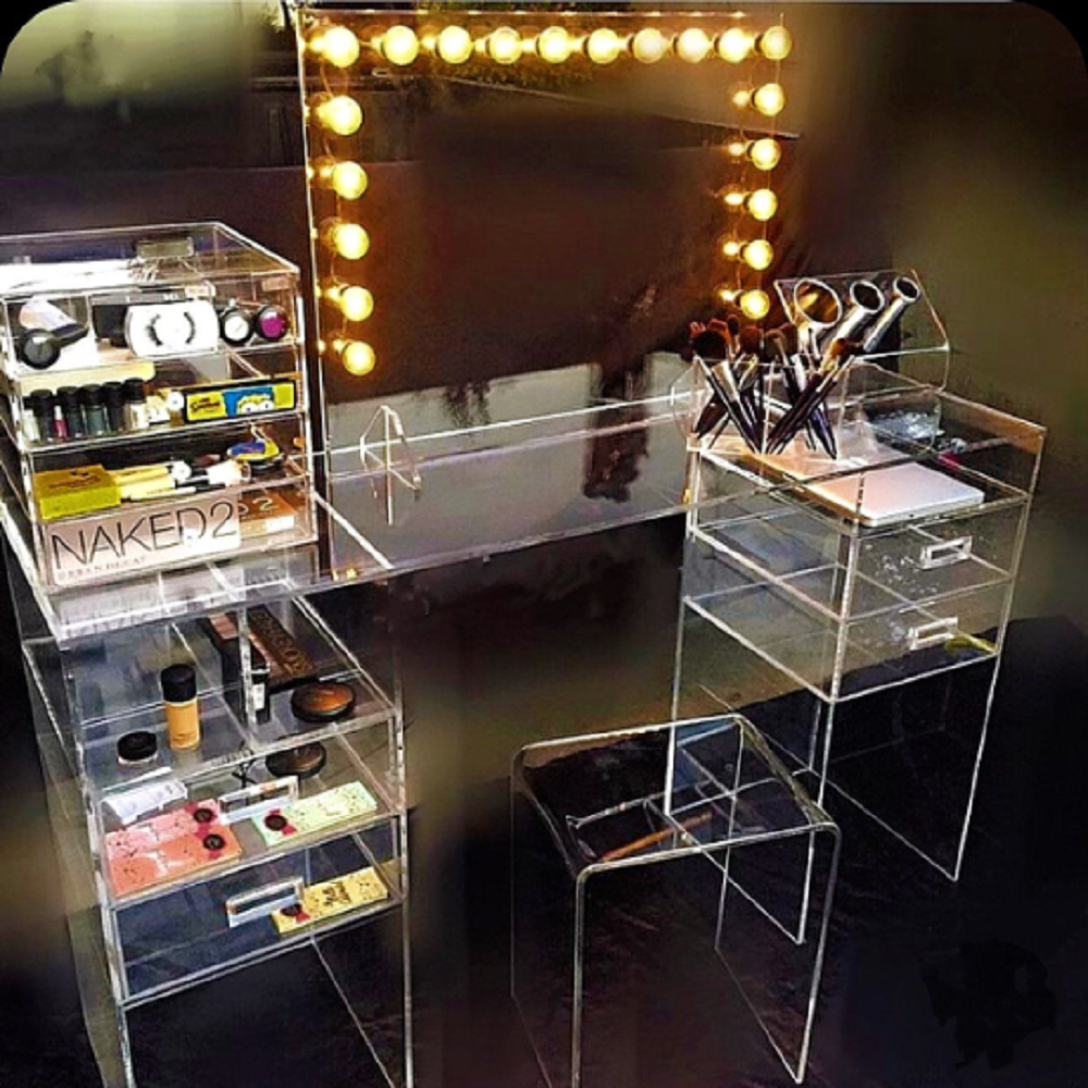 LUCITE DRASSER MAKE UP TABLE - bynuraybirtane